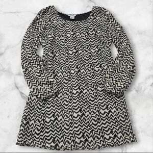 Dizzire Long Sleeve Dress Size Medium (M) A110